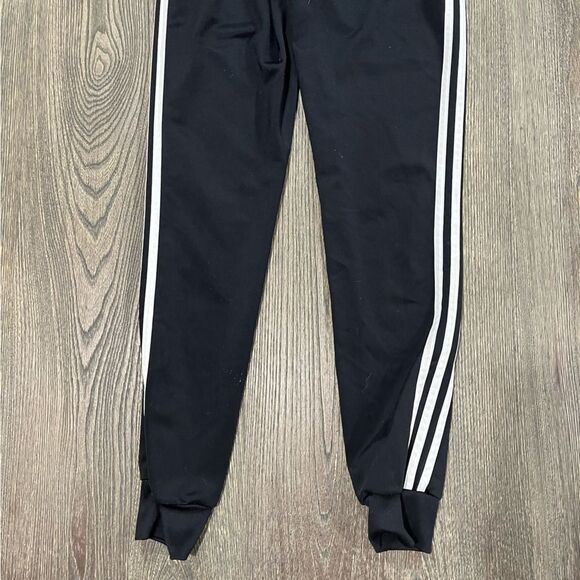 Adidas Essentials 3-Stripes Wind Pants Drawstring Regular Tapered Fit Black XS - Picture 3 of 10